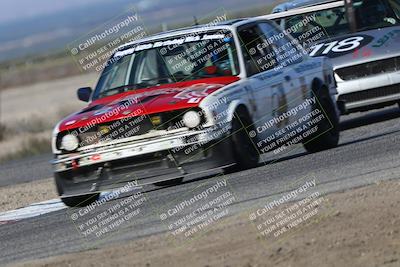 media/Sep-28-2025-24 Hours of Lemons (Sun) [[5dfe0e5f6e]]/9am (Star Mazda)/